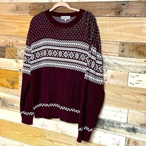 Hardwood & Pine maroon and white super soft crewneck 100% acrylic sweater